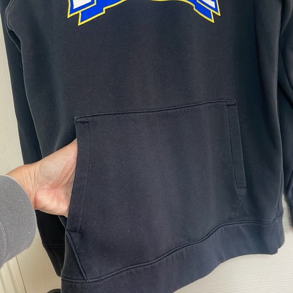 Under Armour size small loose Lakeside Rams black sweatshirt. Great condition! - Picture 5 of 6